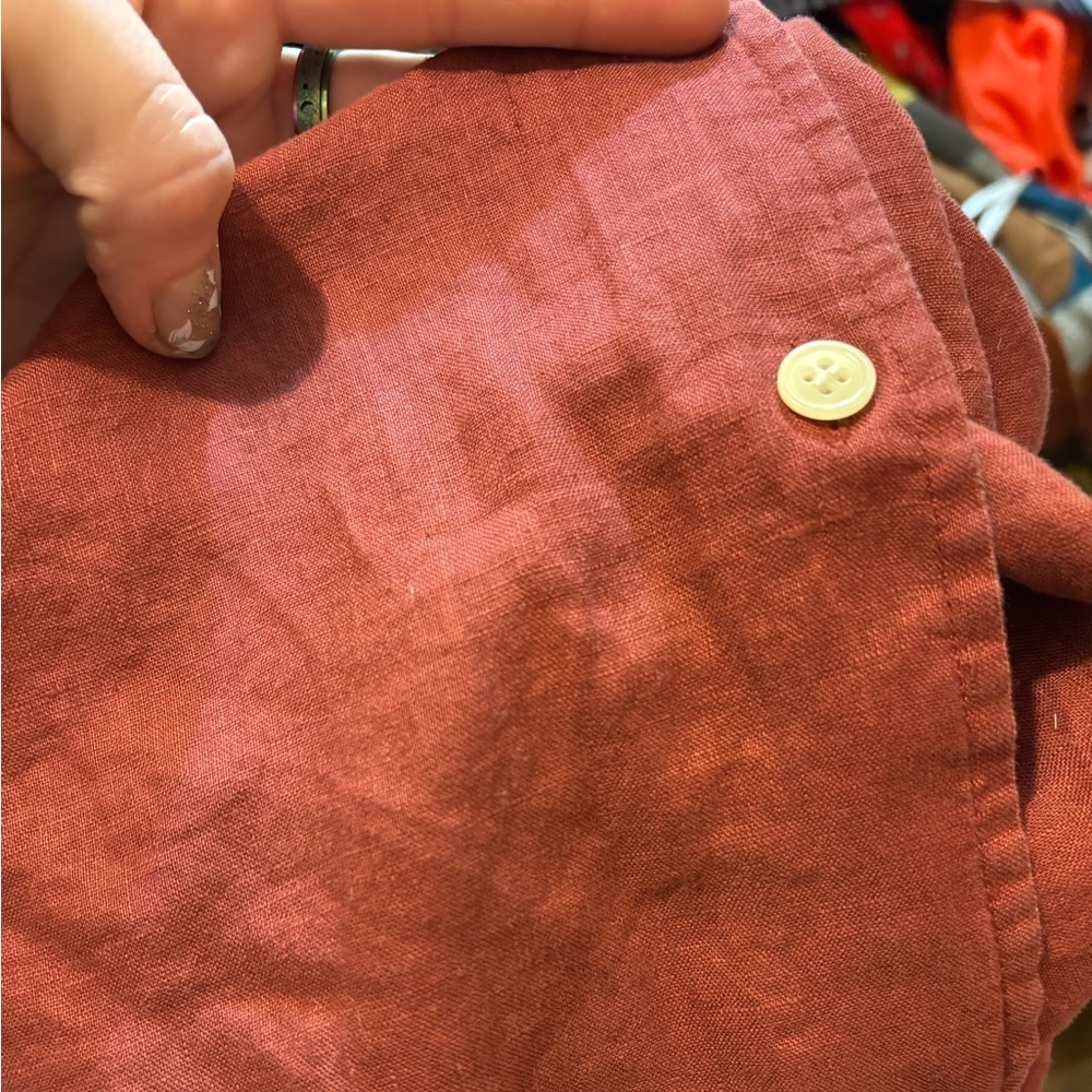 100% Linen Lightweight Women's Burgundy Button Down Shirt - Picture 7 of 9